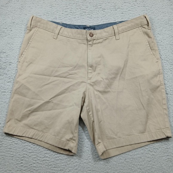 Nautica Shorts Mens 38W Khaki Deck Short Classic Fit Stretch Chino Cotton Casual - Picture 1 of 7